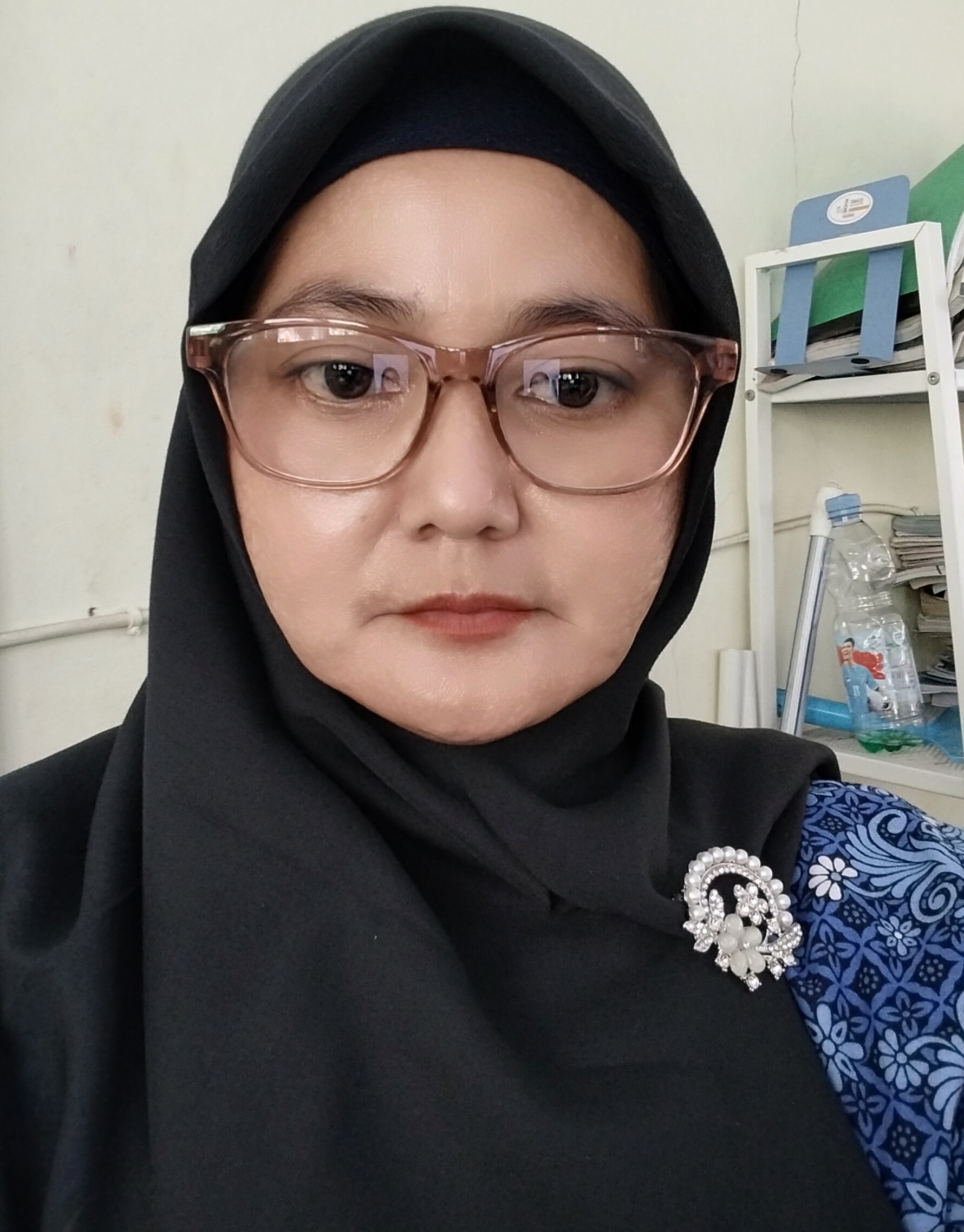 Rita Oktriana Dewi, S.Pd